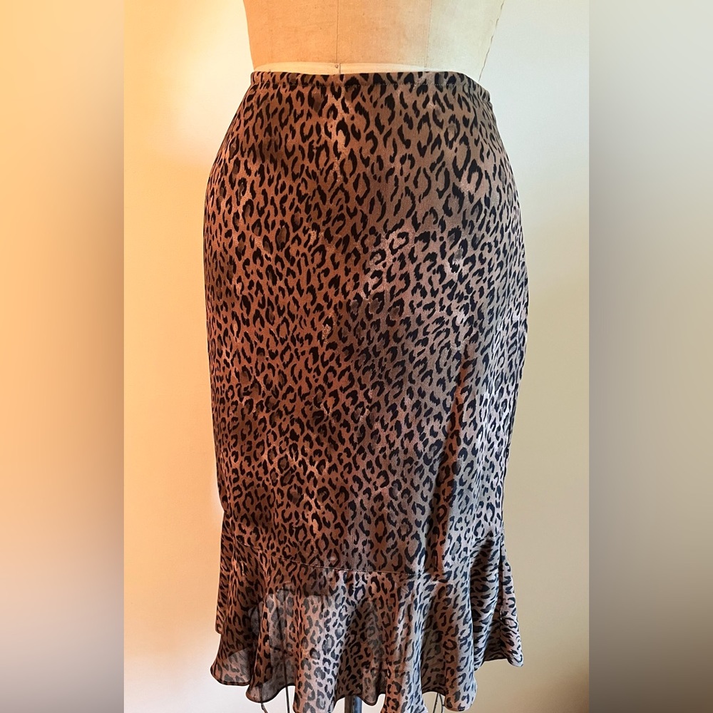 Chicos Leopard Print Skirt